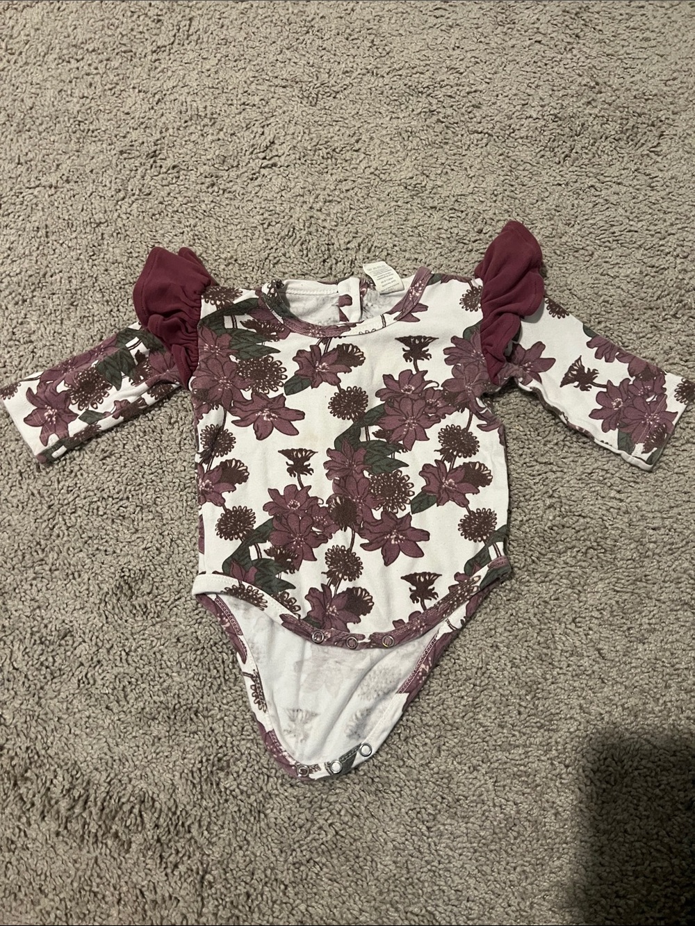 kate quinn Mauve Floral Ruffle-Sleeve Baby One-Piece